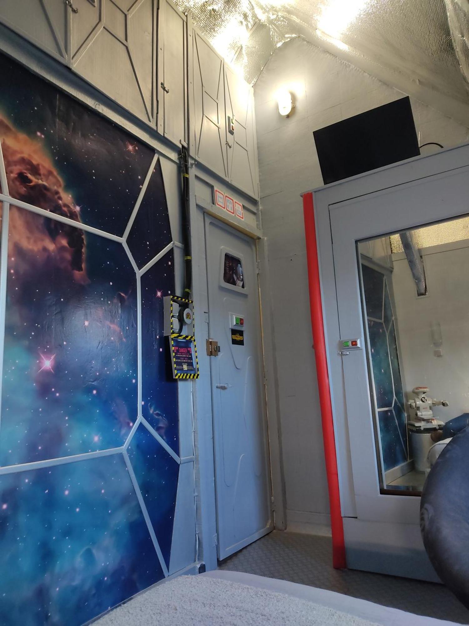 Le Lion Dort Acomodação com café da manhã Cormeilles-en-Parisis Exterior foto